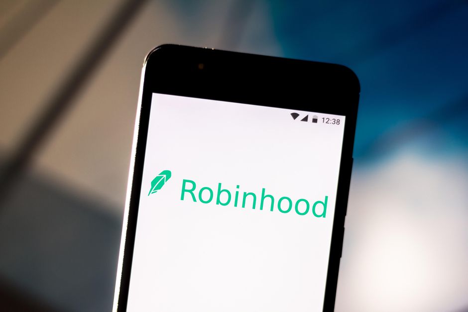 Robinhood’s pain is Public’s gain as VCs rush to give it more money