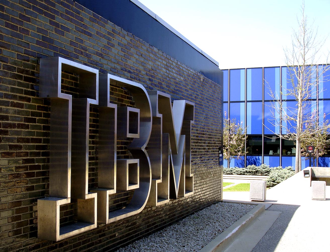 IBM launches Telum processor to detect fraud in real time