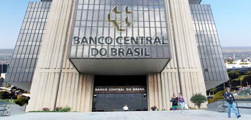 Brazil: Central bank impose spending limits on new PIX payments system