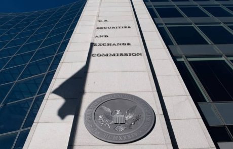 Global: SEC Commissioner Says Crypto Doesn’t Require Special Regulatory Framework
