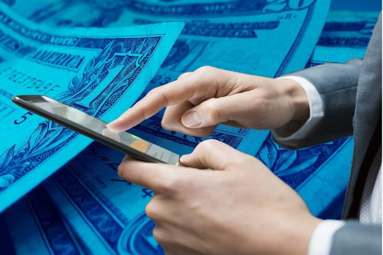 Two firms get online forex trade licence