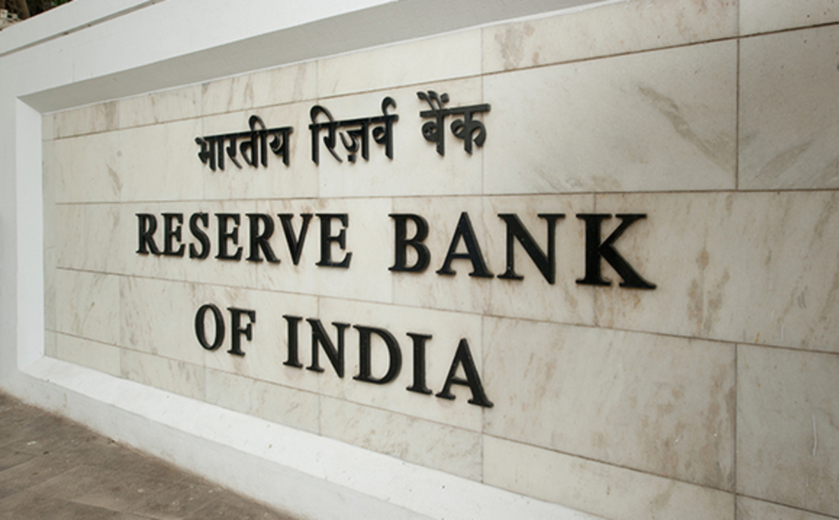Global: RBI shortlists 7 consultancy firms to use AI to improve regulatory supervision