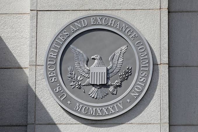 Global: U.S. securities regulator (SEC) awards whistleblowers more than $28 million