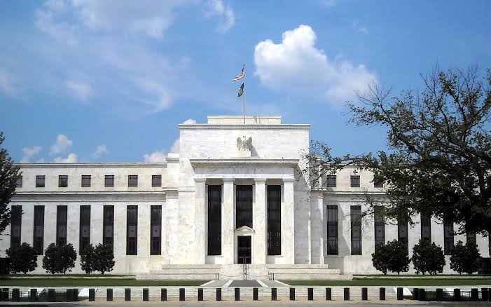 Global: US Federal Reserve Outlines Guidelines for Banks in Stablecoin Transactions
