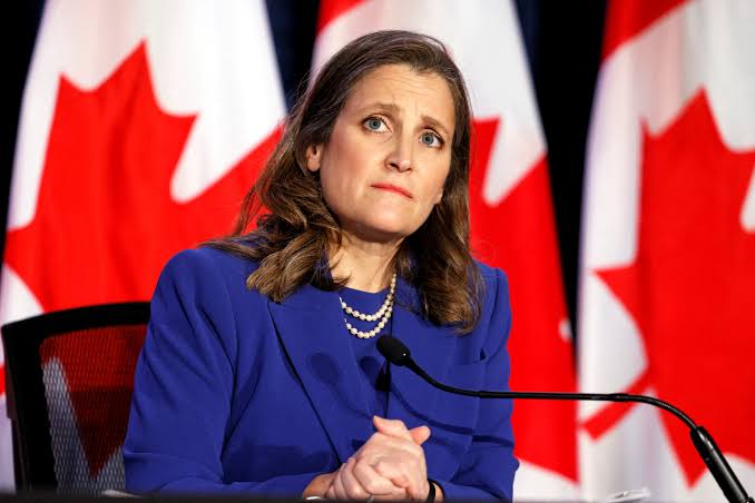 Global: Canadian Fintech Leaders Advocate for Swift Action on Open Banking