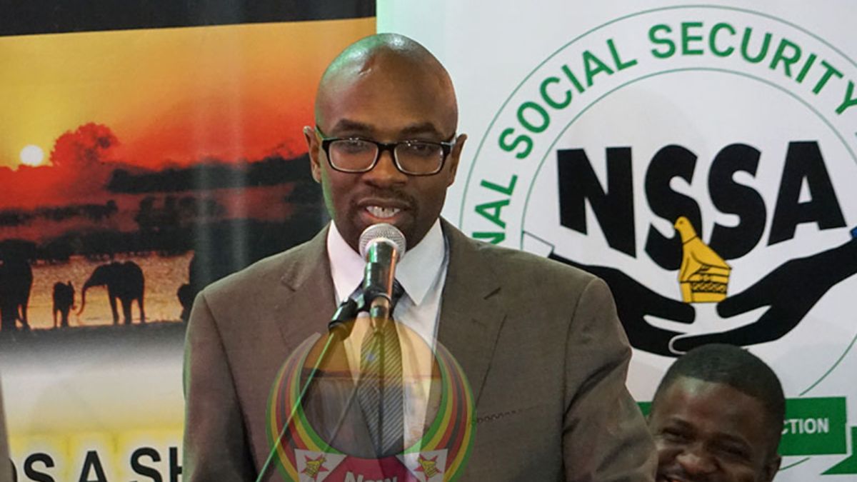 Zimbabwe's Banking Sector Witnesses 75% Job Losses Due to Digital Shift