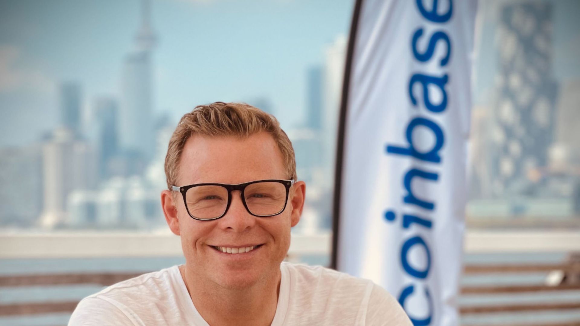 Global: Coinbase Exec Highlights Lack of Political Engagement on Crypto in Canada Coinbase Exec Highlights Lack of Political Engagement on Crypto in Canada