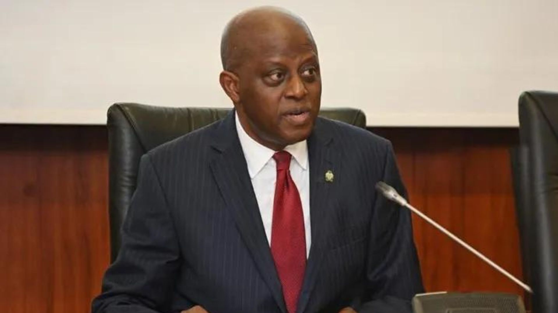 Nigeria's External Reserves Decline by $343 Million in Nine Days, CBN Reports Nigeria's External Reserves Decline by $343 Million in Nine Days, CBN Reports