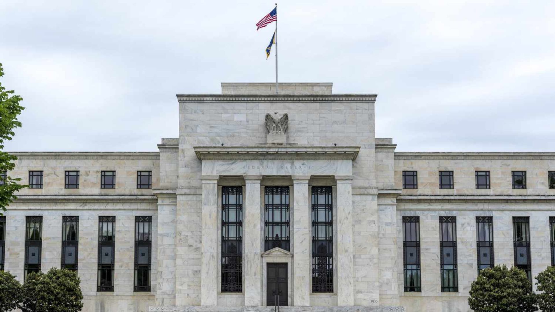 Global: STOXX 600 Reaches Two-Week High as Fed Rate Cut Expectations Surge STOXX 600 Reaches Two-Week High as Fed Rate Cut Expectations Surge