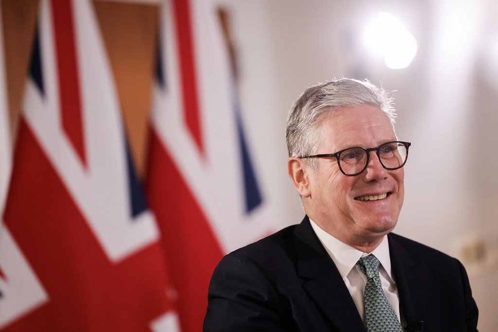 Global: Blackstone to Invest £10bn in AI Data Centre in the UK Blackstone to Invest £10bn in AI Data Centre in the UK