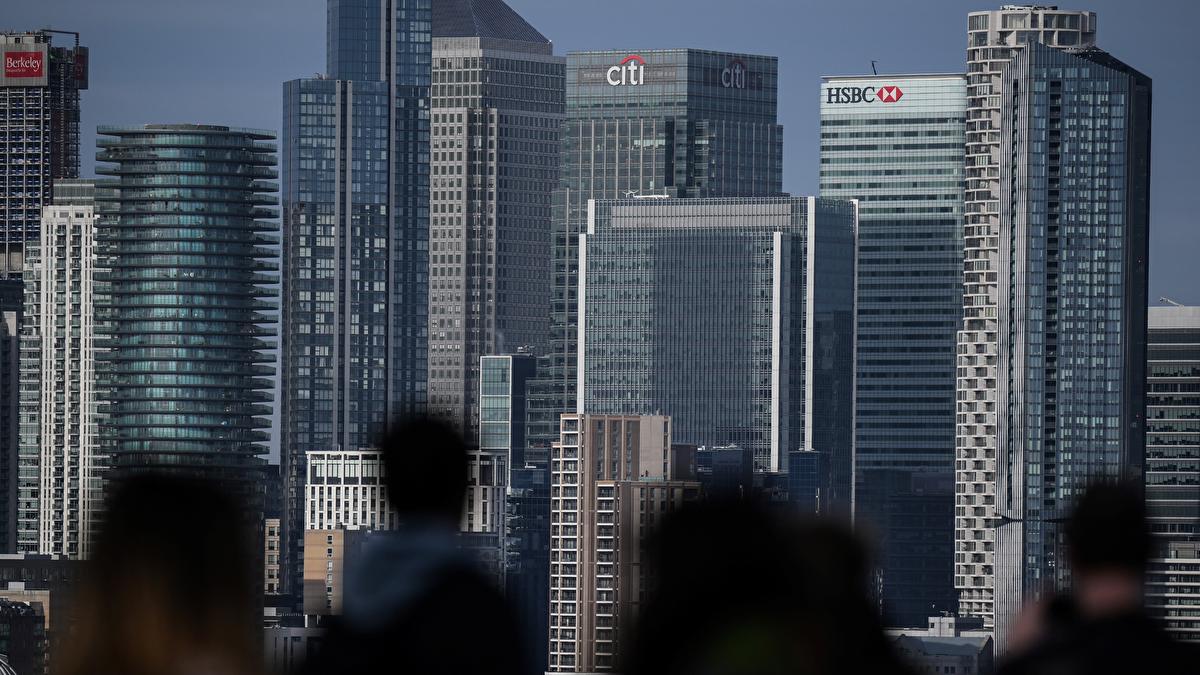 Global: UK Regulator Fines Four Banks $132 Million for Sharing Sensitive Bond Market Data UK Regulator Fines Four Banks $132 Million for Sharing Sensitive Bond Market Data