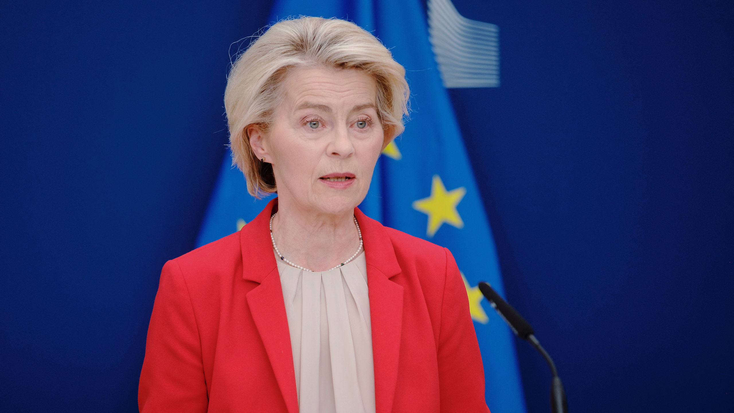 Global: EU Postpones Basel III Trading Rules to 2027 Amid Global Regulatory Uncertainty EU Postpones Basel III Trading Rules to 2027 Amid Global Regulatory Uncertainty